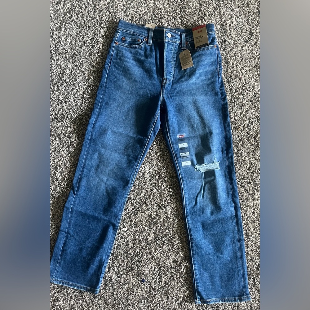 Levi Wedgie Straight Jean